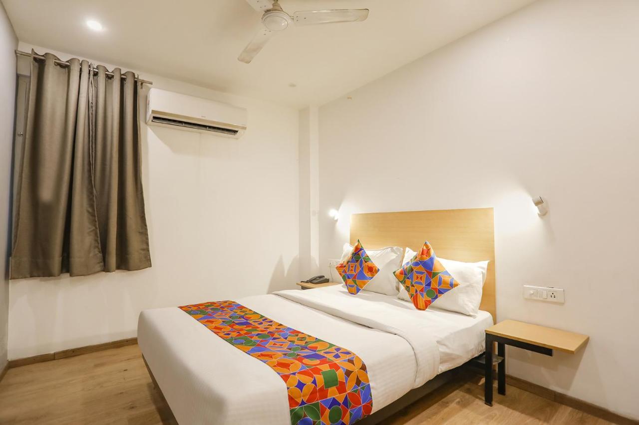 Fabhotel Golden World Ghaziabad Exterior foto