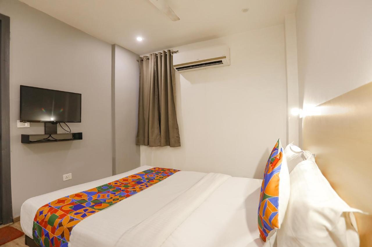 Fabhotel Golden World Ghaziabad Exterior foto